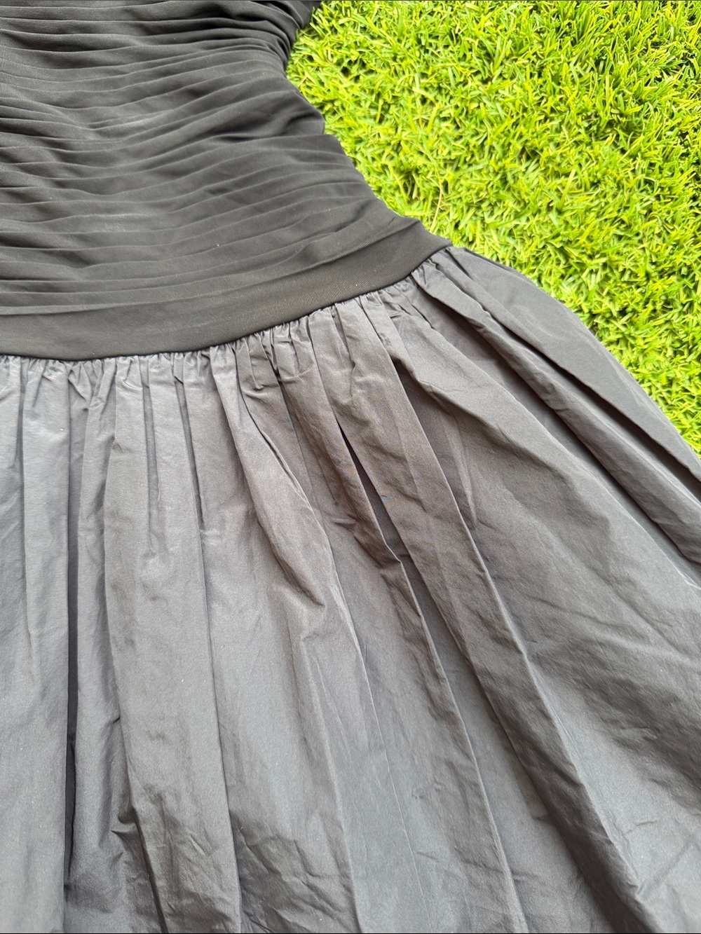 BCBGMaxAzria Black One-Shoulder Ruched Bodice Full Skirt Dress - Picture 4 of 14
